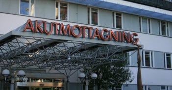Team med akutläkare möter patienter på Akademiska akutläkare